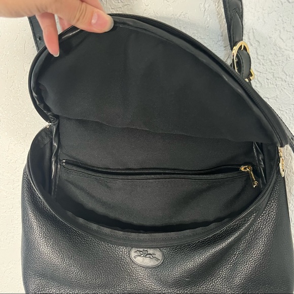 Vintage Longchamp Black Leather Sling Bag - Picture 3 of 11